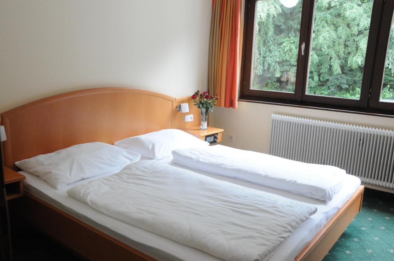 Budget Double Room,1022916586:JPEG