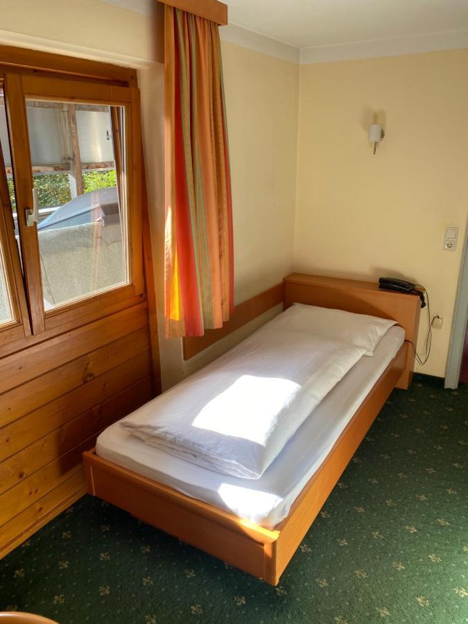 Single Room,1025462728:JPEG